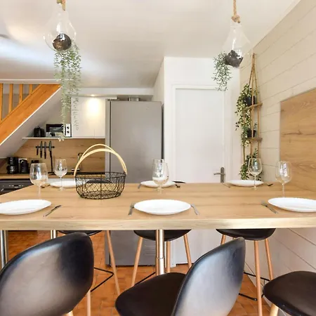 2 Bedroom Cozy In