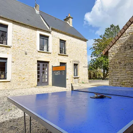 2 Bedroom Cozy In * Manvieux